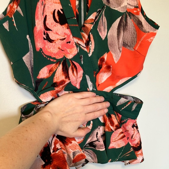 Marissa Webb Floral Sleeveless cut out top - Picture 5 of 11